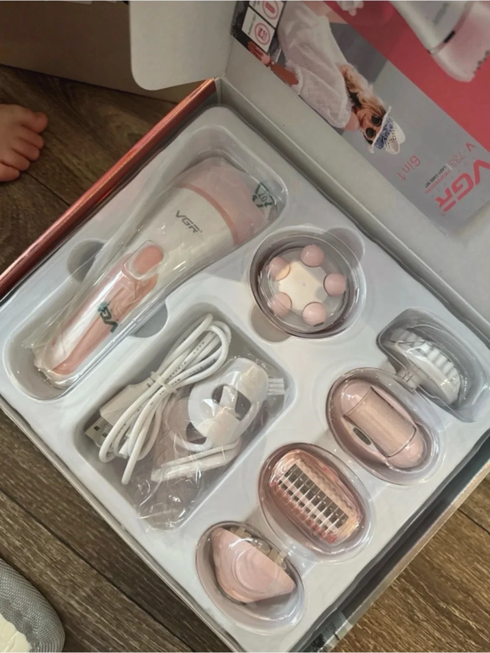 Pink USB Rechargeable Hair Removal & Grooming Kit